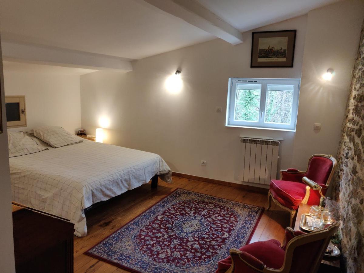 Chambre Double En Pleine Nature "La Clairiere De L'Ange" Peyrins Eksteriør bilde